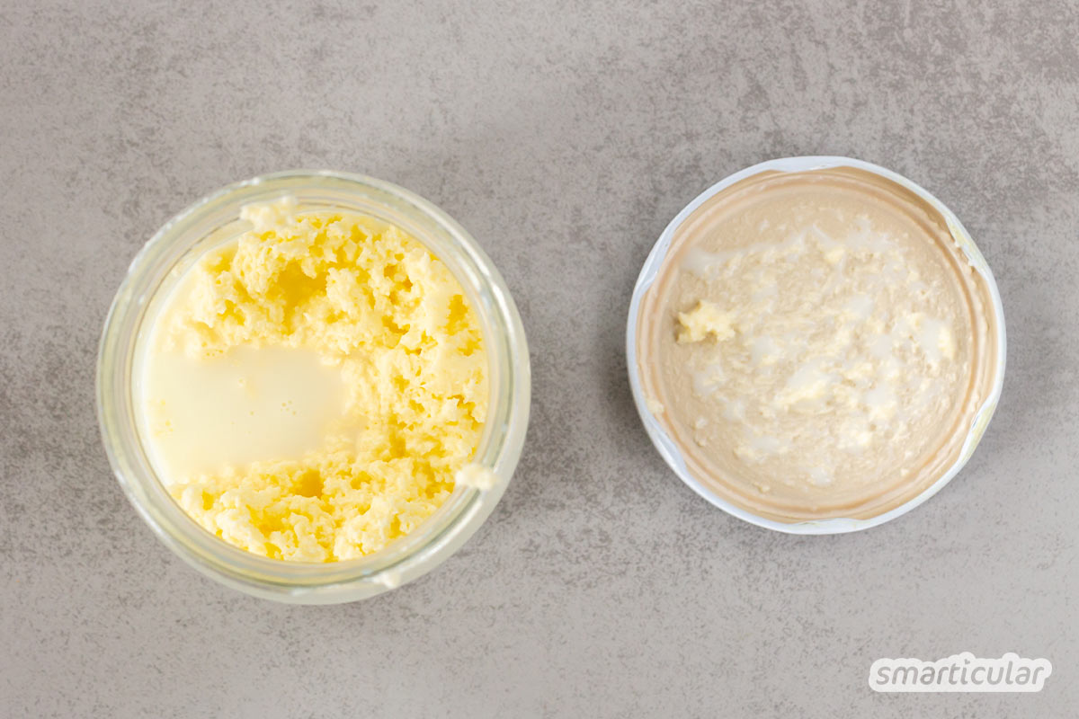 butter-selber-machen-aus-sahne-milch-2 Statt sie zu kaufen, lässt sich Butter selber machen. Alles, was du dafür brauchst, ist Sahne, die es auch in Pfandflaschen gibt - ganz ohne Verpackungsmüll.