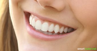 Bohren beim Zahnarzt ist unangenehm, aber vermeiden kannst du es nur mit kontinuierlich guter Zahnpflege und Mundhygiene. Auf diese Dinge kommt es an!