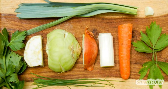 Hast du etwas Kohlrabi oder eine Karotte zu viel? Mit diesem Trick planst du vor und produzierst deine eigene, gesunde Instant-Suppe für fast 0 Euro.