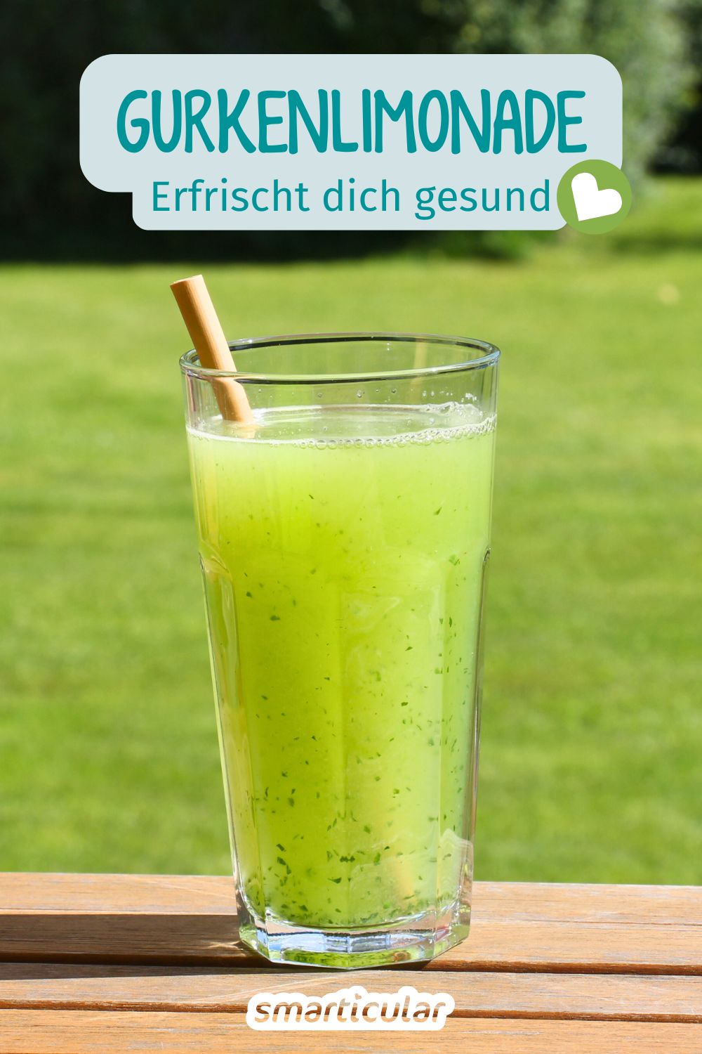 Mit einer Gurkenlimonade sorgst du blitzschnell für eine gesunde und preiswerte Erfrischung. Probiere es am besten gleich mal aus!