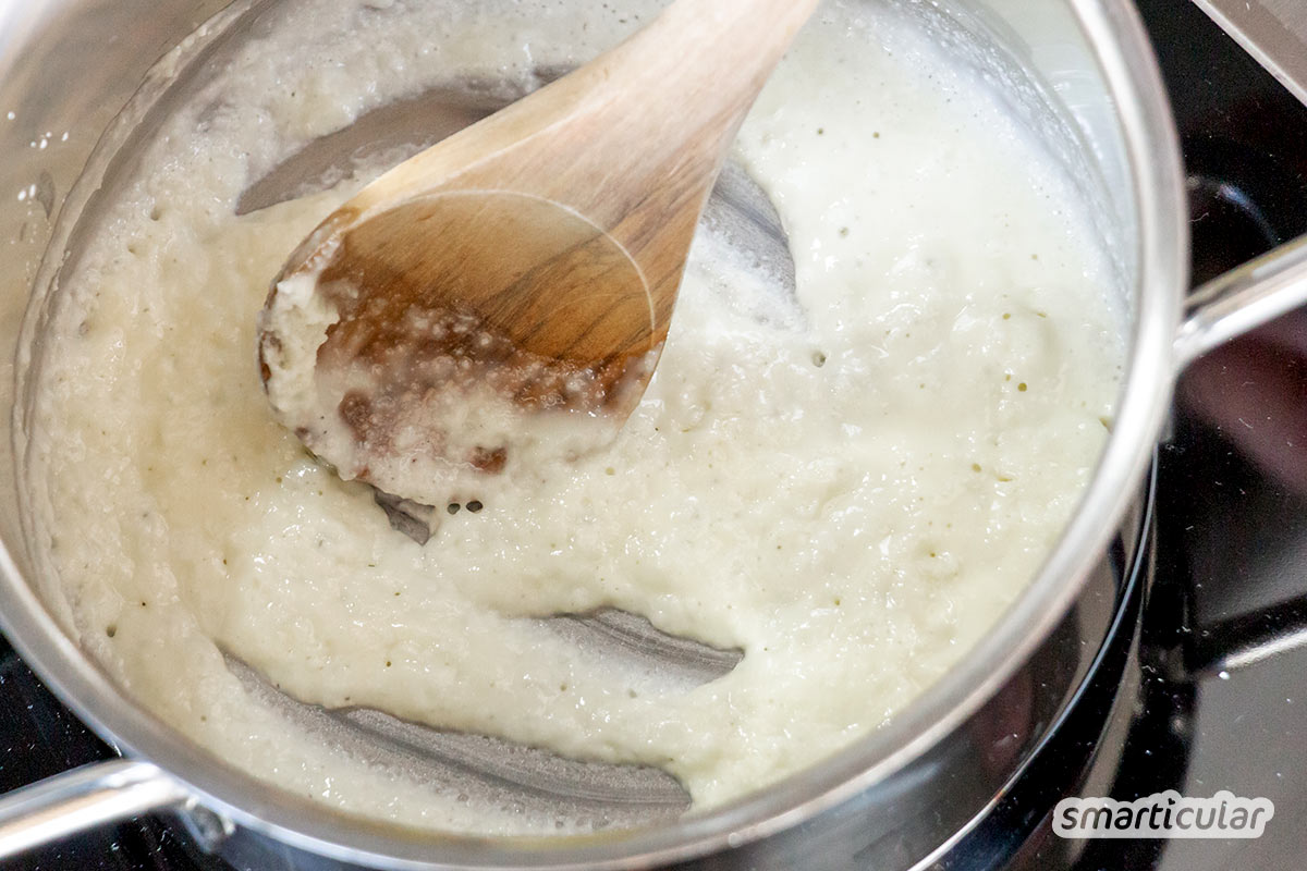 Viele Fertigprodukte basieren auf den Eigenschaften von Speisestärke. Deshalb kannst du Puddingpulver, Tortenguss und Co. leicht selber machen und jede Menge Müll sparen.