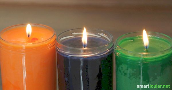 Mit Pflanzenfett kann man schnell natürliche Kerzen herstellen, die lange und mit einer schönen Flamme brennen. So einfach geht's!