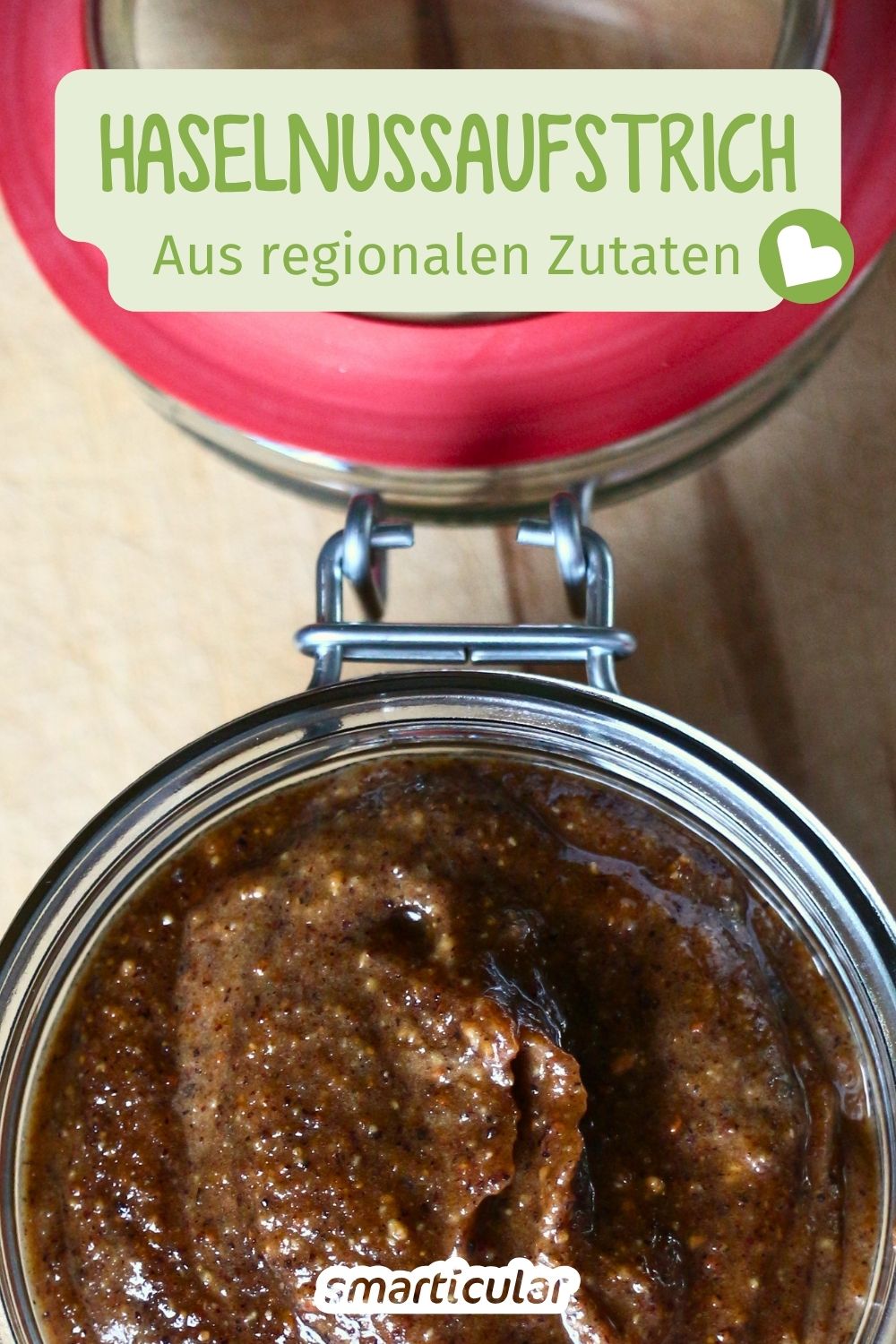Haselnussaufstrich selber machen geht ganz einfach! Ein schnelles, regionales Rezept aus nur 4 Zutaten – ohne Palmöl & industriellen Zucker.
