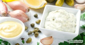 Mayonnaise, Aioli und Remoulade selbst gemacht: Mit diesen Rezepten (mit Ei und vegan) gelingt die Zubereitung für die köstlichen Klassiker sehr einfach.