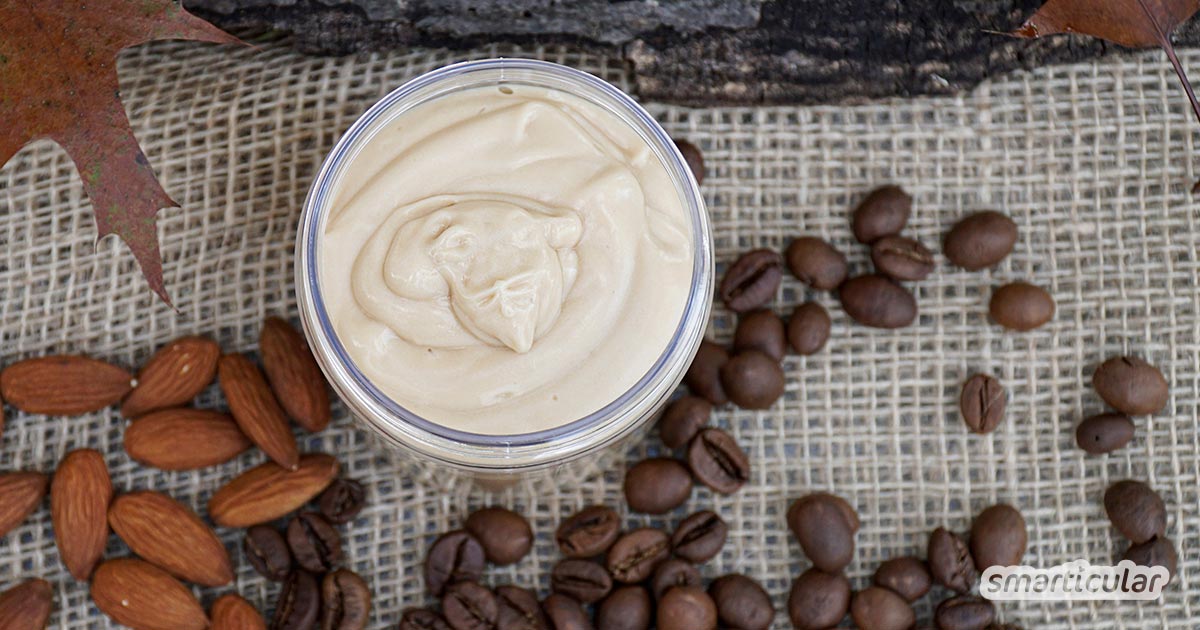 Koffein belebt nicht nur die Sinne, sondern auch deine Haut. Mit diesem Rezept kannst du eine natürliche Gesichtscreme mit Kaffee ganz einfach selber machen.