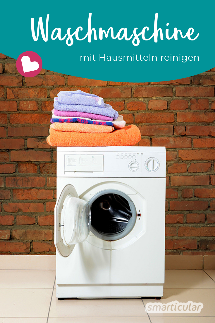 Wenn die Wäsche müffelt, liegt es wahrscheinlich an Schmutz und Keimen in der Waschmaschine! Mit diesen natürlichen Mitteln und Tricks sauber und kalkfrei.