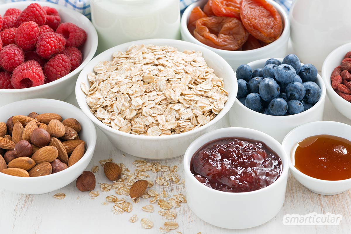 Bist du auf der Suche nach einer Morgenmahlzeit, die schnell zubereitet und trotzdem gesund ist? Dann probiere doch einmal Overnight Oats!