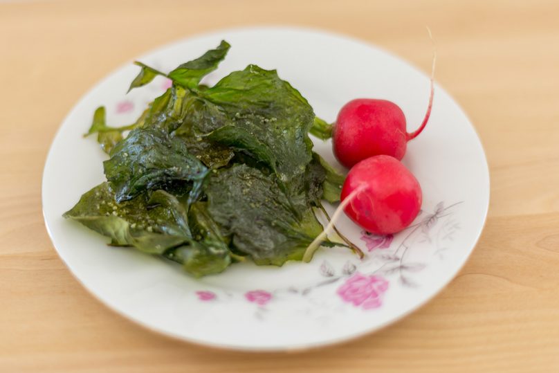 Radieschengrün taugt zu mehr als nur zu Hasenfutter! Mit diesen Rezeptideen zauberst du aus den vitalstoffreichen Blättern eine gesunde und köstliche Mahlzeit.