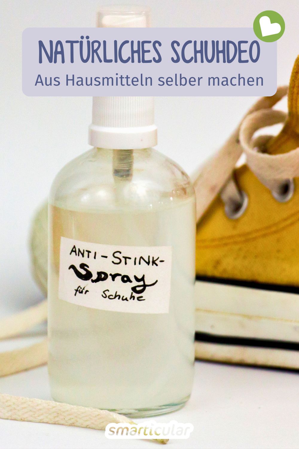 Stinkende Schuhe? Jetzt Schuhdeo selber machen! Mit Natron und Alkohol mischt du dein eigenes Spray aus Hausmitteln. Schnell und effektiv!