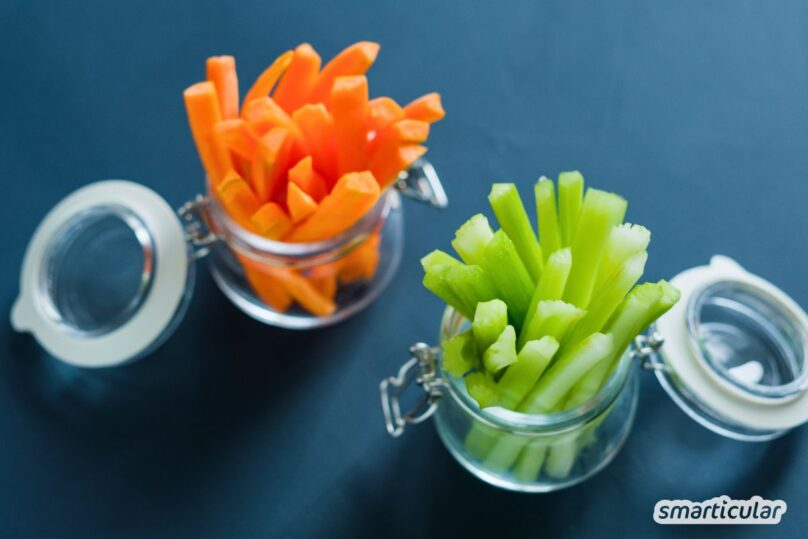 Warum sind vegane Snacks so teuer? Mit diesen Rezepten kannst du herzhaftes und süßes Fingerfood ohne tierische Inhaltsstoffe selber machen.