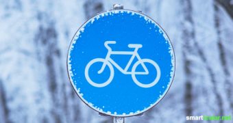 Fahrradfahren ist nicht nur bei warmem, trockenem Wetter möglich. Mit diesen Tipps bist du auch im Winter gut ausgerüstet und sicher unterwegs!