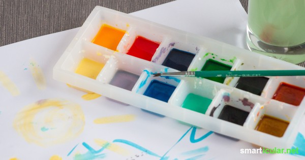 Diese selbst gemachten Wasserfarben dürfen auch mal im Kindermund statt auf dem Papier landen, denn sie bestehen aus nur vier ungiftigen Zutaten.