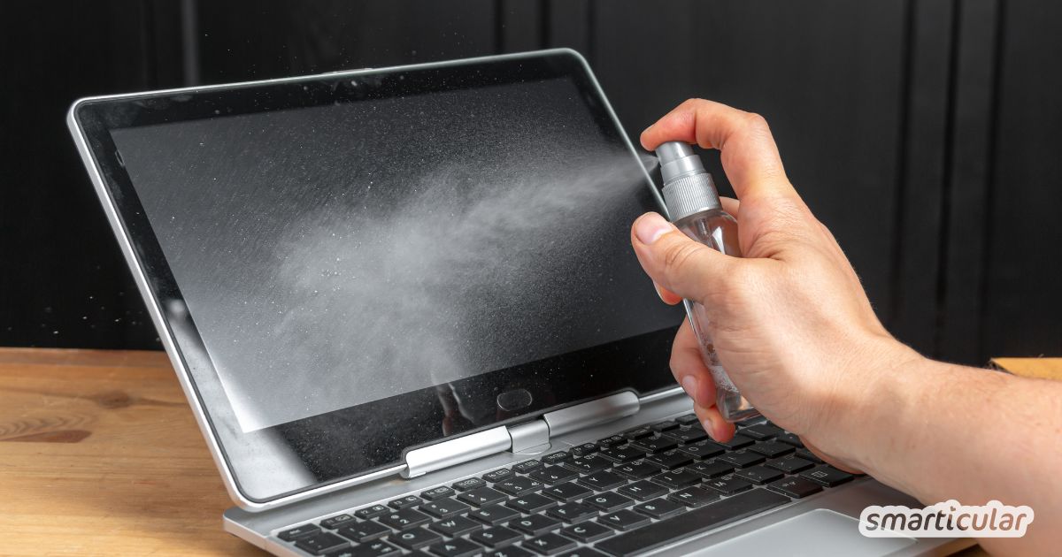 Kunststoffreiniger, Monitor-Spray, Tastaturstaubsauger … auf diese Spezialmittel zum Bildschirm reinigen kannst du verzichten. Bildschirm-Reiniger selber machen mit Hausmitteln!