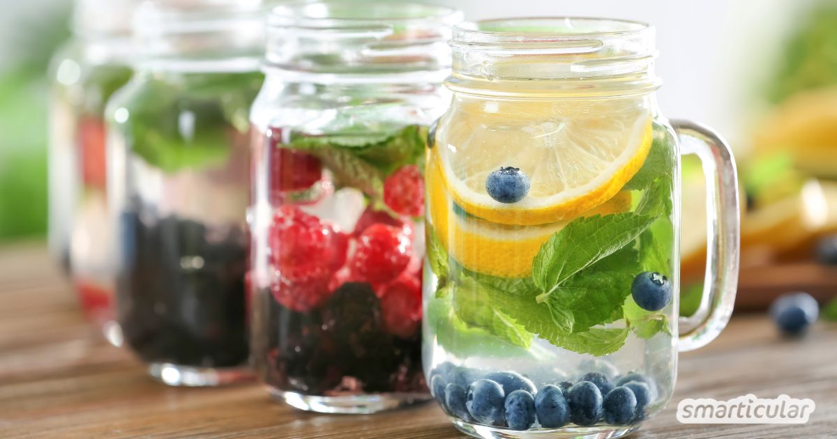 Lust auf eine Erfrischung? Diese Kreationen aus Wasser und frischen Früchten löschen deinen Durst auf natürliche Weise und sind dabei auch noch richtig gesund.
