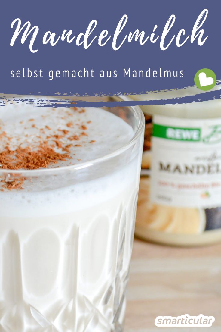 Ein pflanzlicher Mandeldrink als Milchalternative ist gesund und lecker und lässt sich sogar in Sekundenschnelle selber machen. Ganz einfach aus Mandelmus, sogar ohne Mixer.