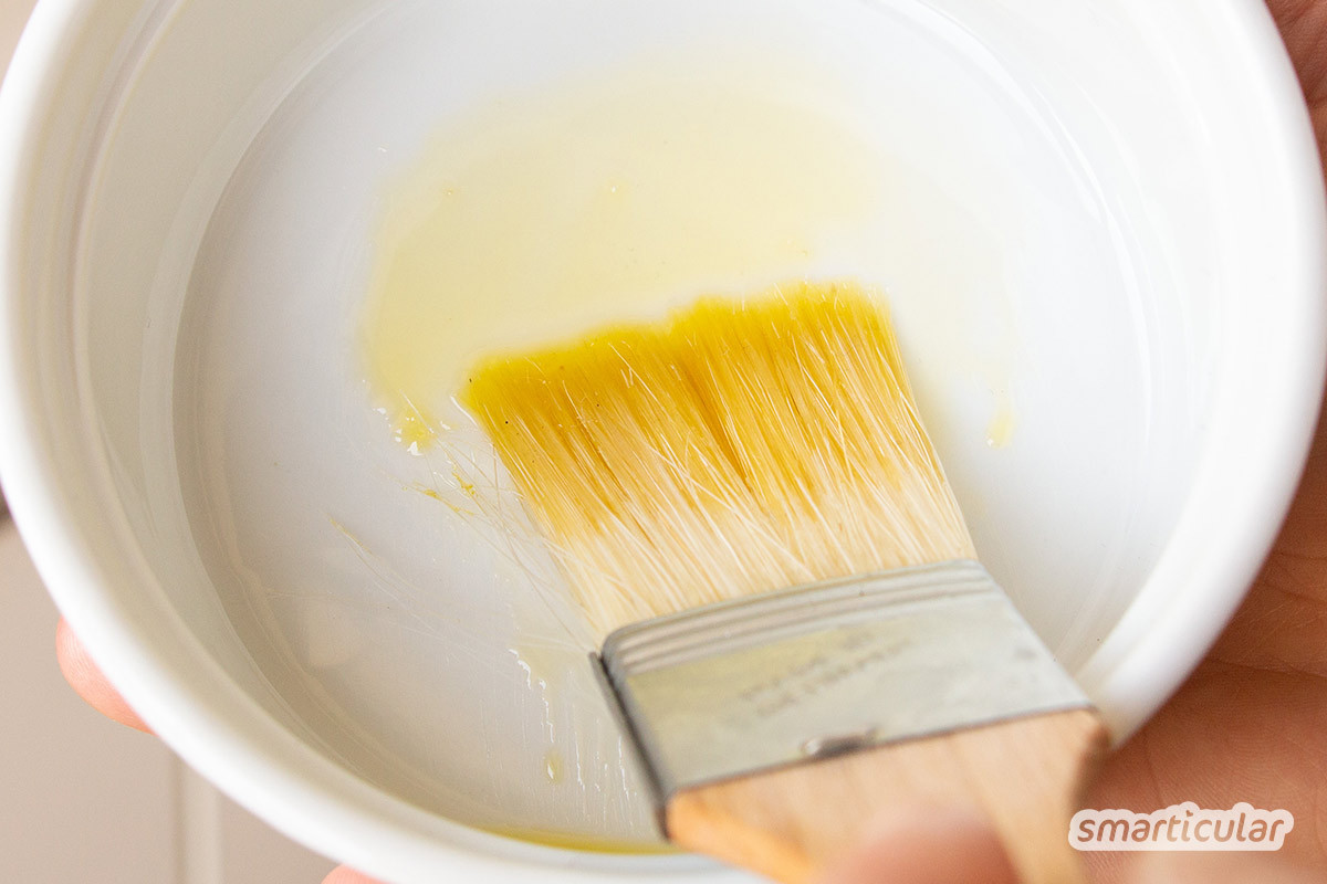  Süße Kondensmilch, aber ohne Plastikmüll und tierische Bestandteile, lässt sich aus Pflanzenmilch selber machen und zum Beispiel zu einem veganen Flan weiterverarbeiten.