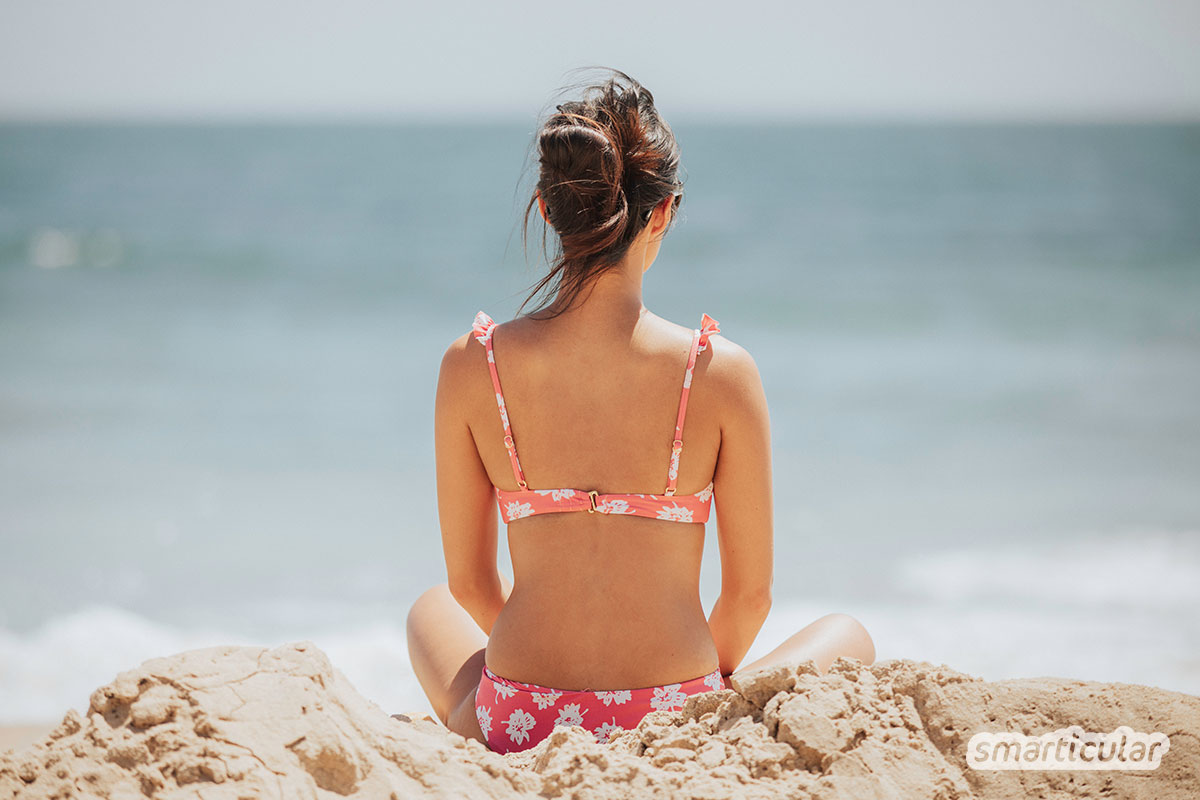 Auch Haare brauchen Sonnenschutz, oder besser gleich einen Schutz vor Sonne, Salz- und Chlorwasser. Denn all das strapaziert das Haar im Sommer.