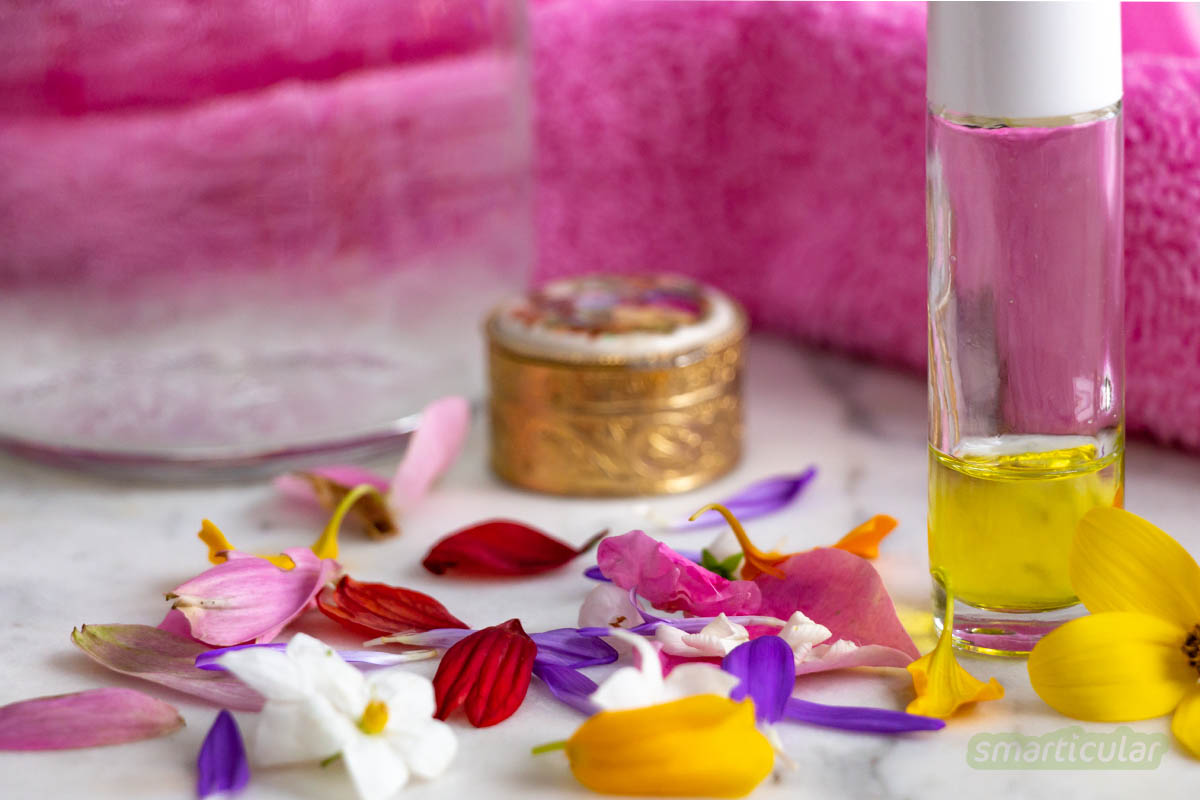 Um Waschmittel, Seife und Massageöl natürlich zu beduften oder ein individuelles Parfum herzustellen, kannst du Duftmischungen aus ätherischen Ölen selbst herstellen.