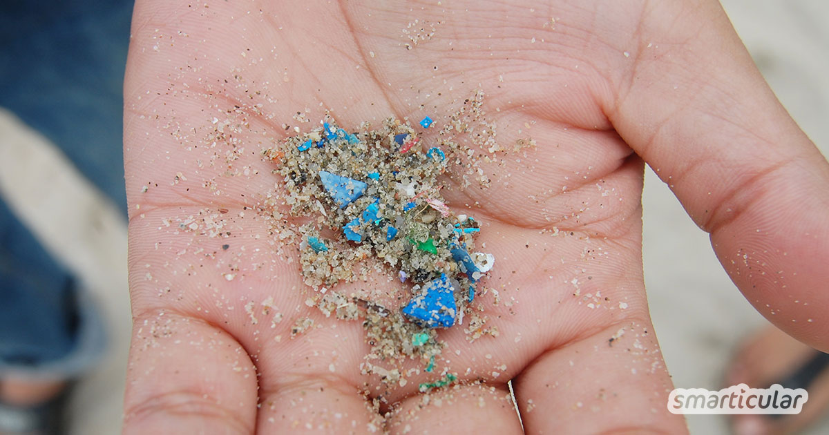 Mikroplastik belastet die Umwelt und ist eine Gefahr für die Gesundheit. Hier findest du die Hauptquellen für Mikroplastik sowie die besten Tipps, wie du es vermeiden kannst.