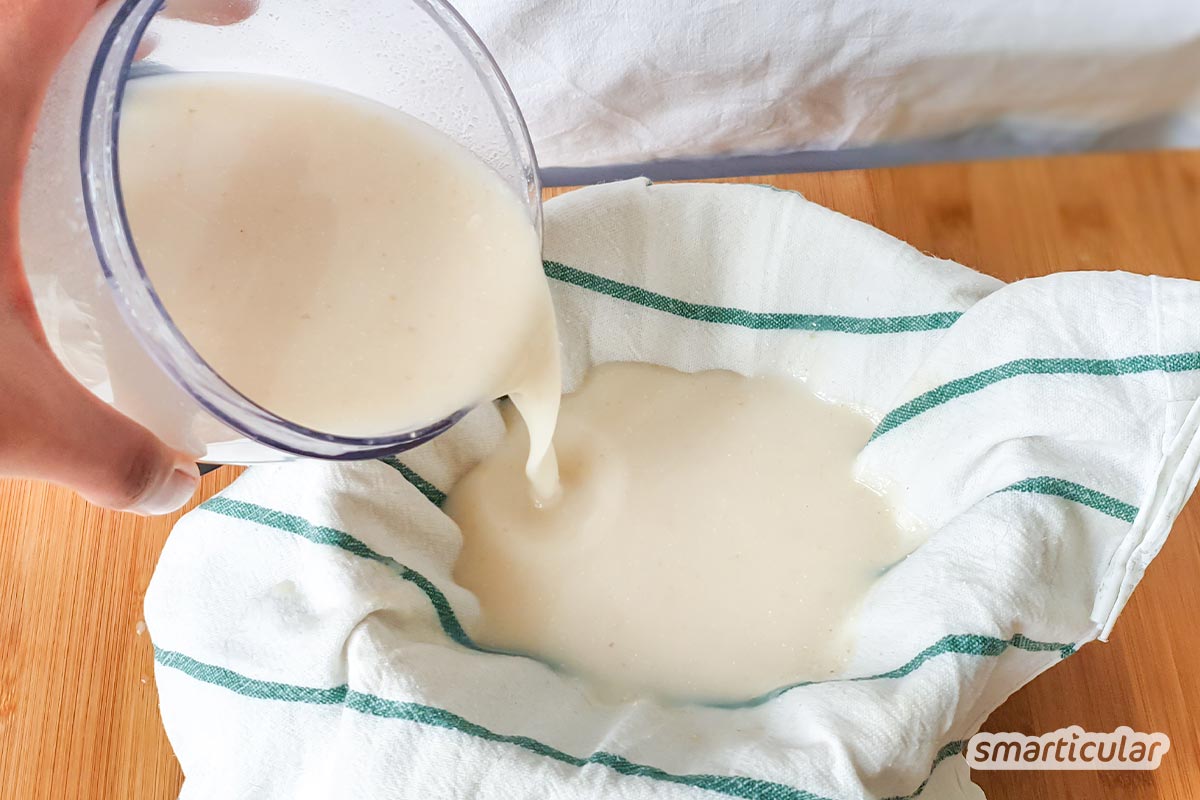 reismilch-selber-machen-4 Reismilch oder Reisdrink ist eine gute Alternative zu Kuhmilch. Sie ersetzt Milch beim Kochen und Backen und ist zudem vegan, laktosefrei und glutenfrei.