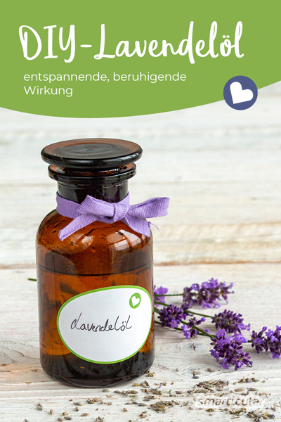 Um die heilsamen Wirkungen von Lavendel nutzen zu können, kann man beruhigendes, entspannendes Lavendelöl selber machen und vielseitig einsetzen.