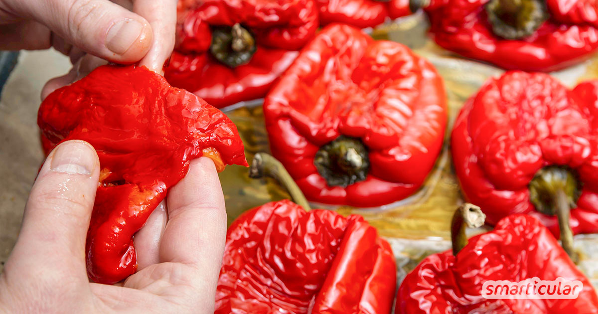 Paprika-Häuten leicht gemacht: Mit diesen einfachen Methoden lässt sich die schwer verdauliche Haut des köstlichen Gemüses ruckzuck entfernen.