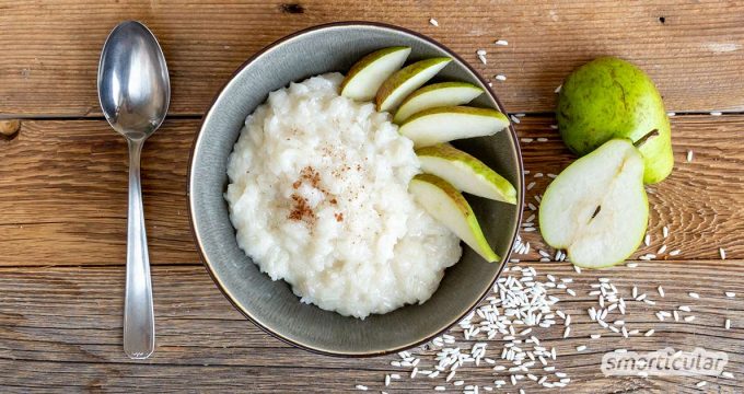 Sticky Rice mit Birne? Die fruchtige Süßspeise lässt sich nicht nur wie das Original mit Mango, sondern auch mit regionalem Obst zubereiten!