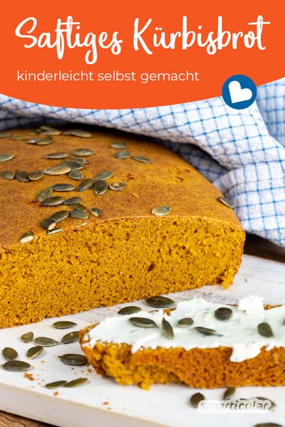 Würziges Kürbisbrot ist nicht nur einfach zu backen, sondern bietet auch eine hervorragende Möglichkeit, den Kindern mehr Gemüse schmackhaft zu machen!