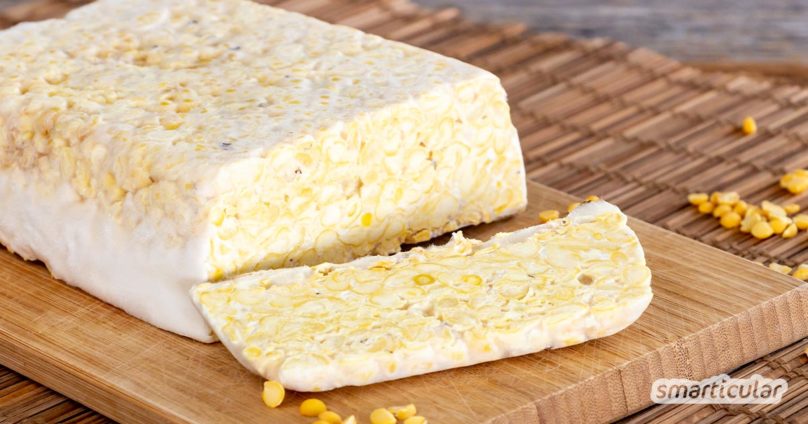 Tempeh selber zu machen, gelingt nicht nur mit Sojabohnen, sondern auch mit Schälerbsen, Lupinensamen, Kichererbsen, schwarzen Bohnen oder anderen Hülsenfrüchten.