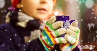 Damit auch die Kleinen an Weihnachten nicht verzichten müssen und mit anstoßen können, gibt es hier Ideen für einfache Kinderpunsch-Rezepte.