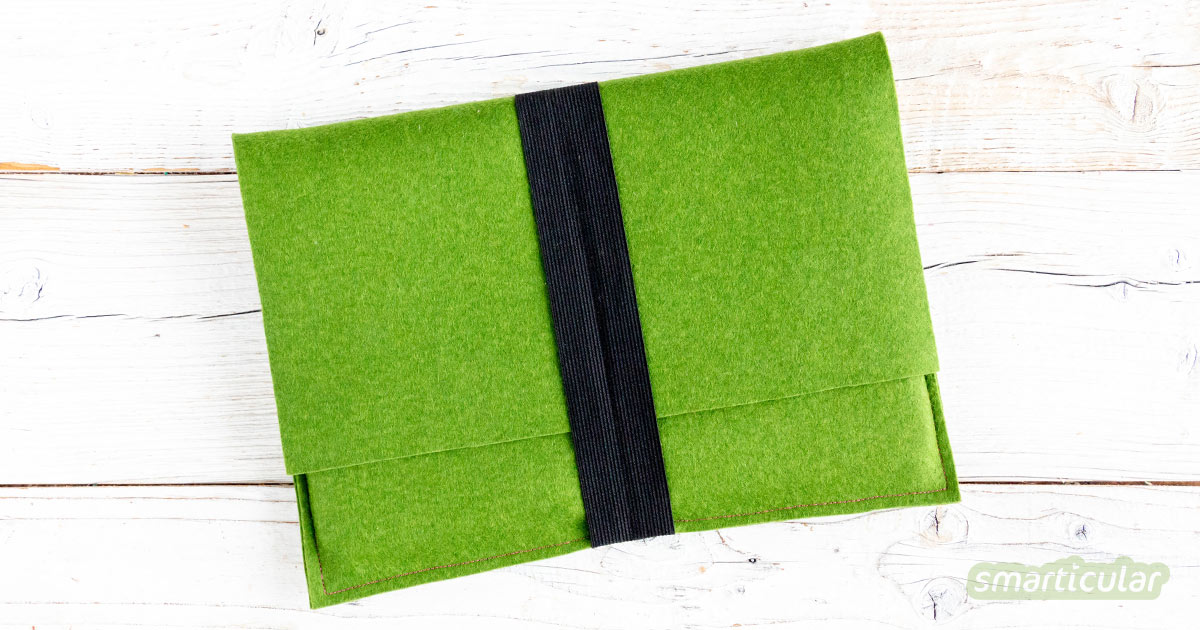 Eine Laptoptasche lässt sich aus Filz, zum Beispiel von einem eingelaufenen Pullover, ganz einfach selber nähen.