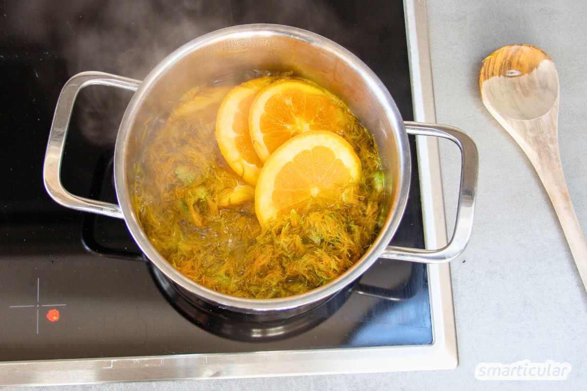 loewenzahn-honig-selber-machen-rezept-sirup-4 Löwenzahn-Honig lässt sich in vielen Speisen und Getränken als vegane Alternative verwenden - und mit diesem Rezept einfach selber machen.