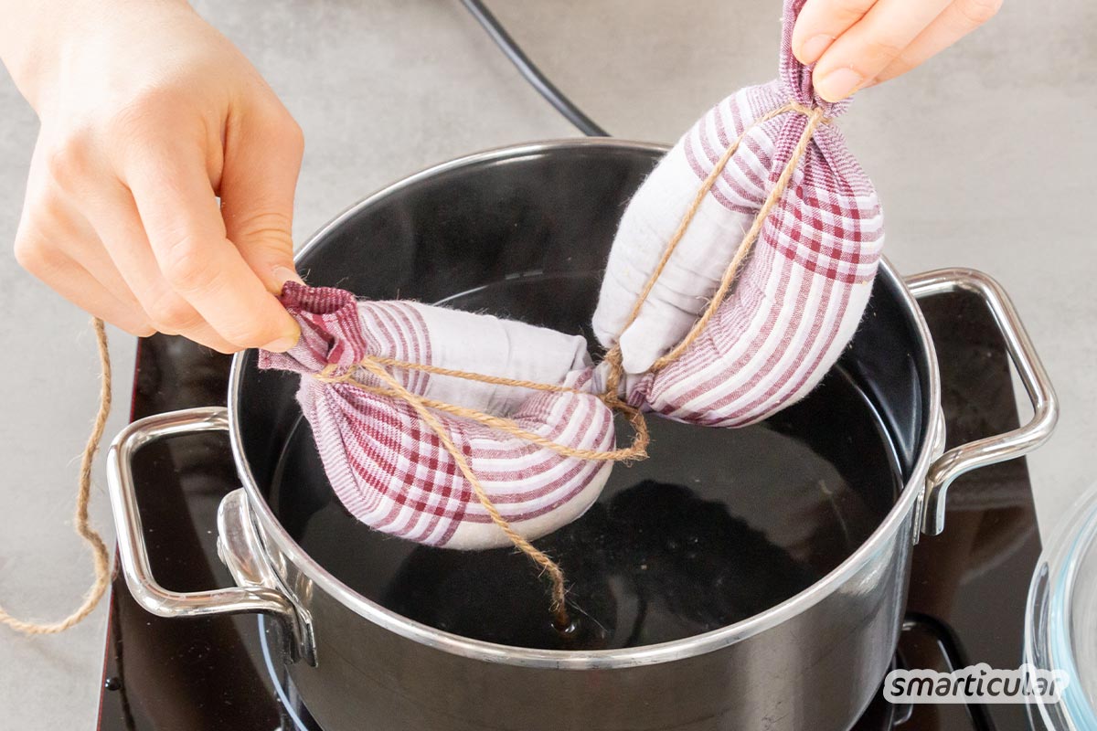 Mit einer selbst gemachten veganen Weißwurst kannst du Geld und Verpackungsmüll sparen - für das echte Bayernfeeling aus rein pflanzlichen Zutaten!