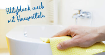Um die Badewanne zu reinigen, bedarf es keiner scharfen Spezialmittel. Umweltfreundliche Hausmittel reichen aus, damit Wanne und Armaturen wieder strahlen.