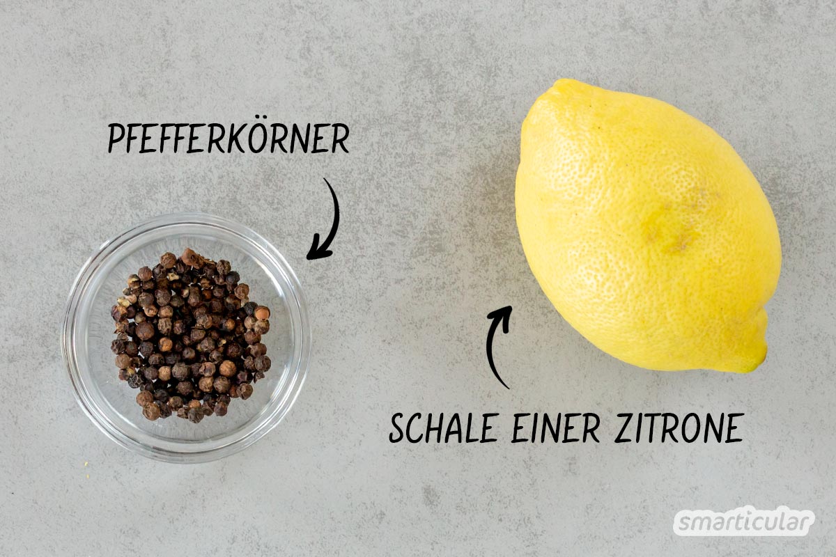Statt ihn zu kaufen, kannst du Zitronenpfeffer ganz einfach selber machen. Mit diesem simplen Rezept lassen sich ganz nebenbei Zitronenschalen verwerten.