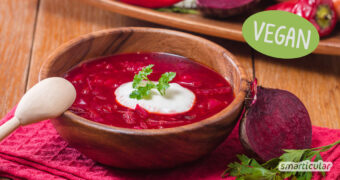 Die gesunden Rote-Bete-Knollen lassen sich mit diesem Rezept ganz einfach in eine vitalstoffreiche Rote-Bete-Suppe verarbeiten!