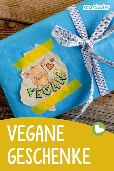 Was soll man einem Veganer oder einer Veganerin nur schenken? Hier gibt’s die besten Ideen für vegane Geschenke, egal ob selbst gemacht oder selbst gekauft.