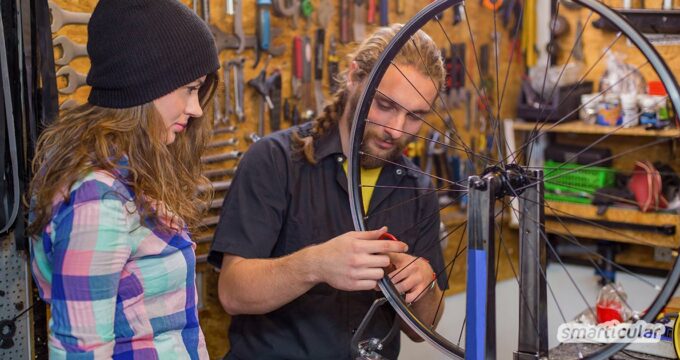 In einem Repair Café lassen sich viele Gegenstände retten, die sonst auf dem Müll landen würden. Erfahre hier, wie du ein Reparatur Café in deiner Nähe findest!