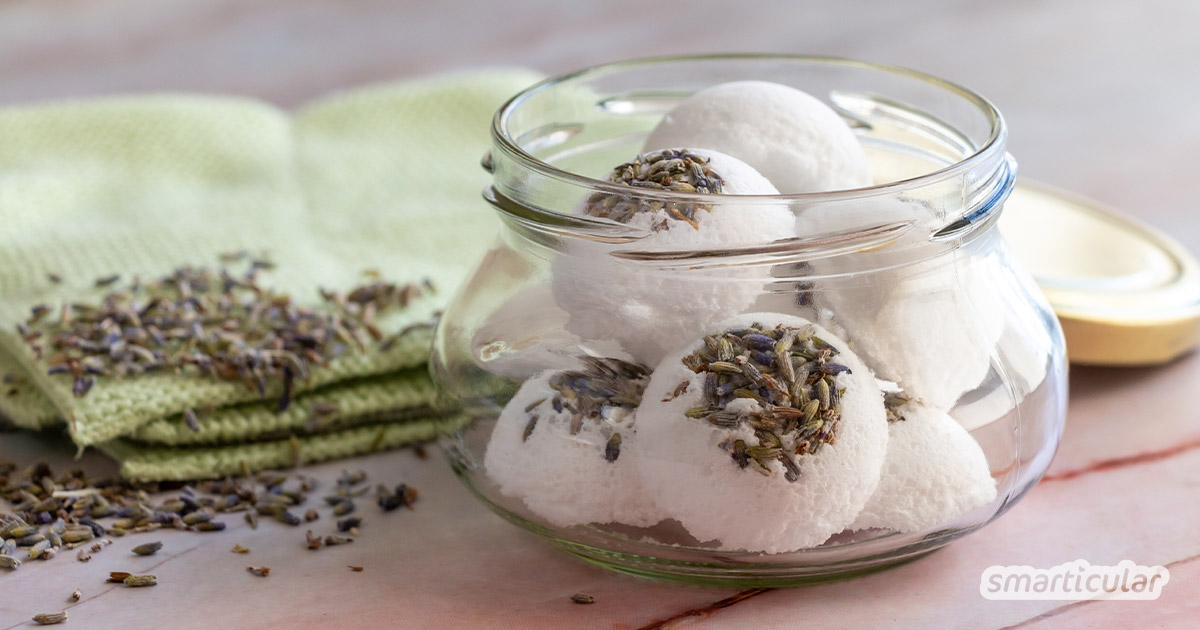 Wohltuender Dampf mit individuellem Aroma zum Verwöhnen unter der Dusche? Kein Problem - mit unseren selbstgemachten Duschbomben.