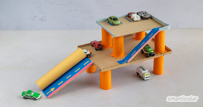 Parkhaus selber bauen - das ist der Hit für alle kleinen Autofans und für Bastelbegeisterte! Alles, was du dafür brauchst, hast du sicher schon zu Hause.