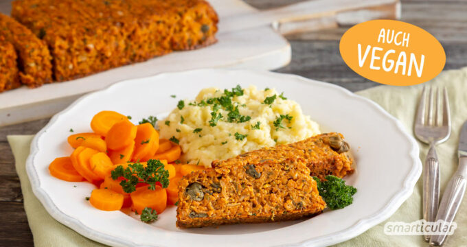 Dieser vegetarische Braten wird mit gut gewürztem Soja-Hack und Tofu zu einem Völlig falschen Hasen und kann auch vegan zubereitet werden.