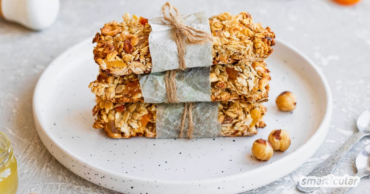 Gesunde Müsliriegel selber machen – schnell und ganz ohne Backen! Entdecke das einfache Rezept für den perfekten Snack für unterwegs.
