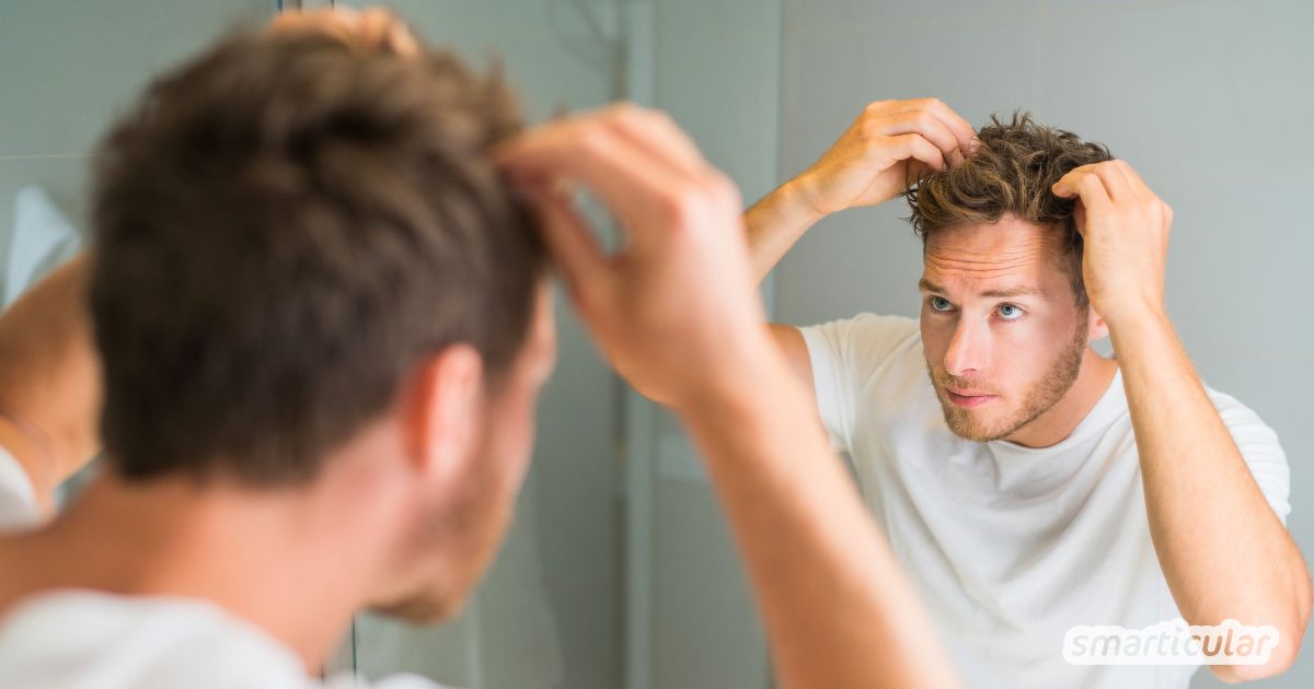 Mit diesen einfachen Rezepten kannst du aus Küchenzutaten in nur wenigen Minuten natürliches Haargel und Haarfestiger selber machen.