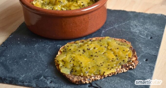 Gesunde Marmelade selber machen – ganz ohne Gelierzucker! Entdecke das einfache Rezept für Fruchtaufstrich mit Zitronenpektin.