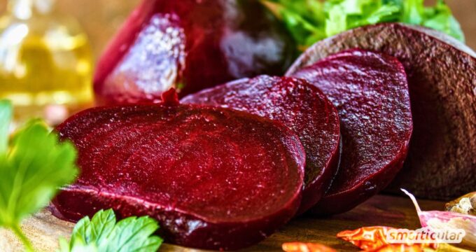 Beim Rote Bete kochen helfen ein paar einfache Tipps das Beste aus den Knollen herauszuholen - geschmacklich und gesundheitlich.