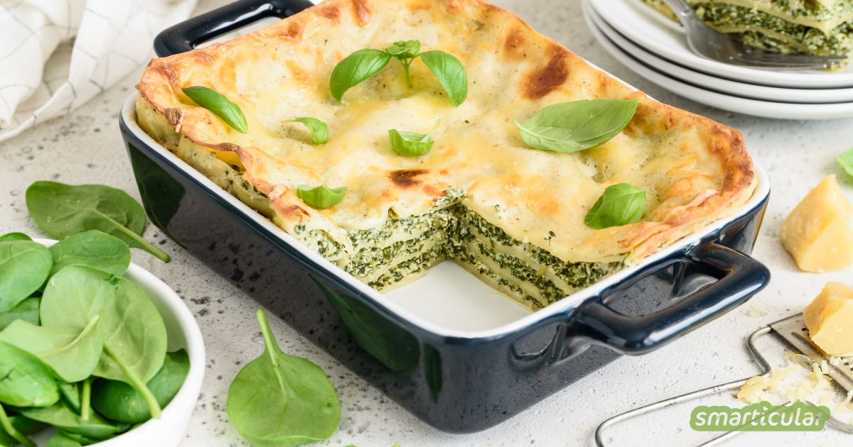 Hier findest du das beste Rezept für Spinatlasagne, die mit ihrem cremigen Spinat-Ricotta-Mix überzeugt.
