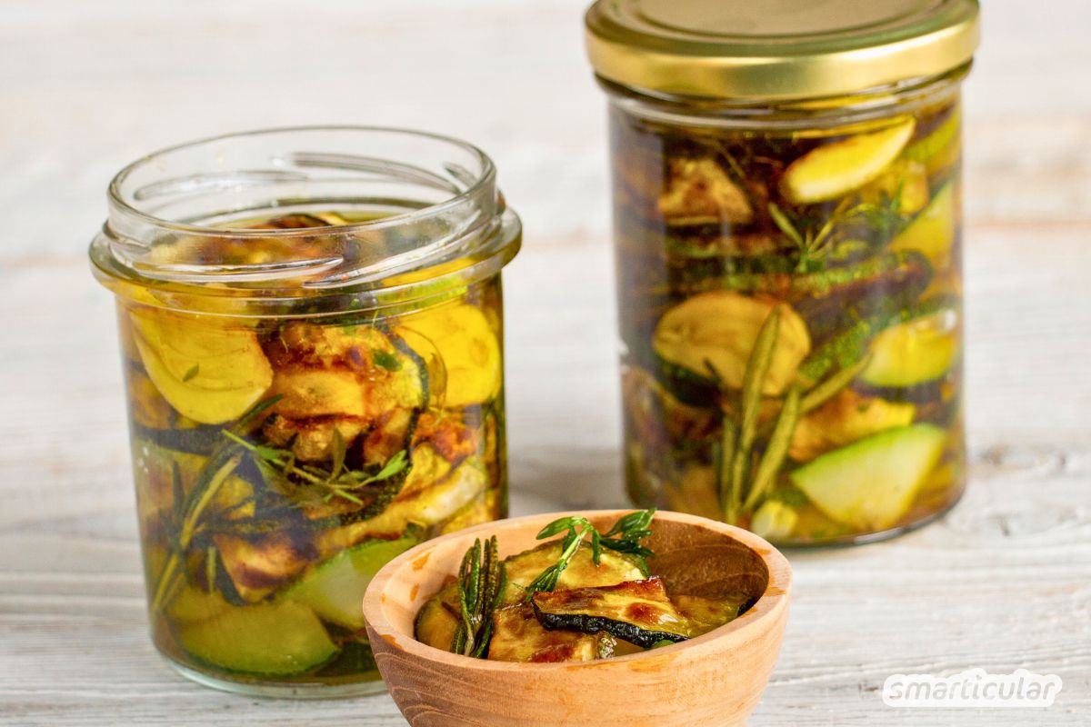 Rezept für würzige Zucchini in Öl