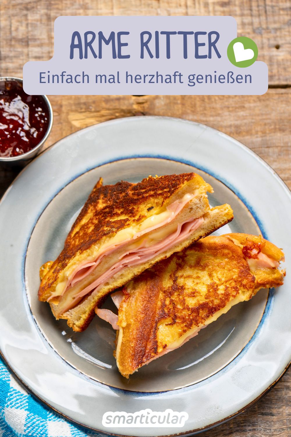 Wer es lieber deftig mag, kann altbackenes Brot mit diesem Rezept für herzhafte Arme Ritter lecker verwerten - nach Belieben abwandelbar.