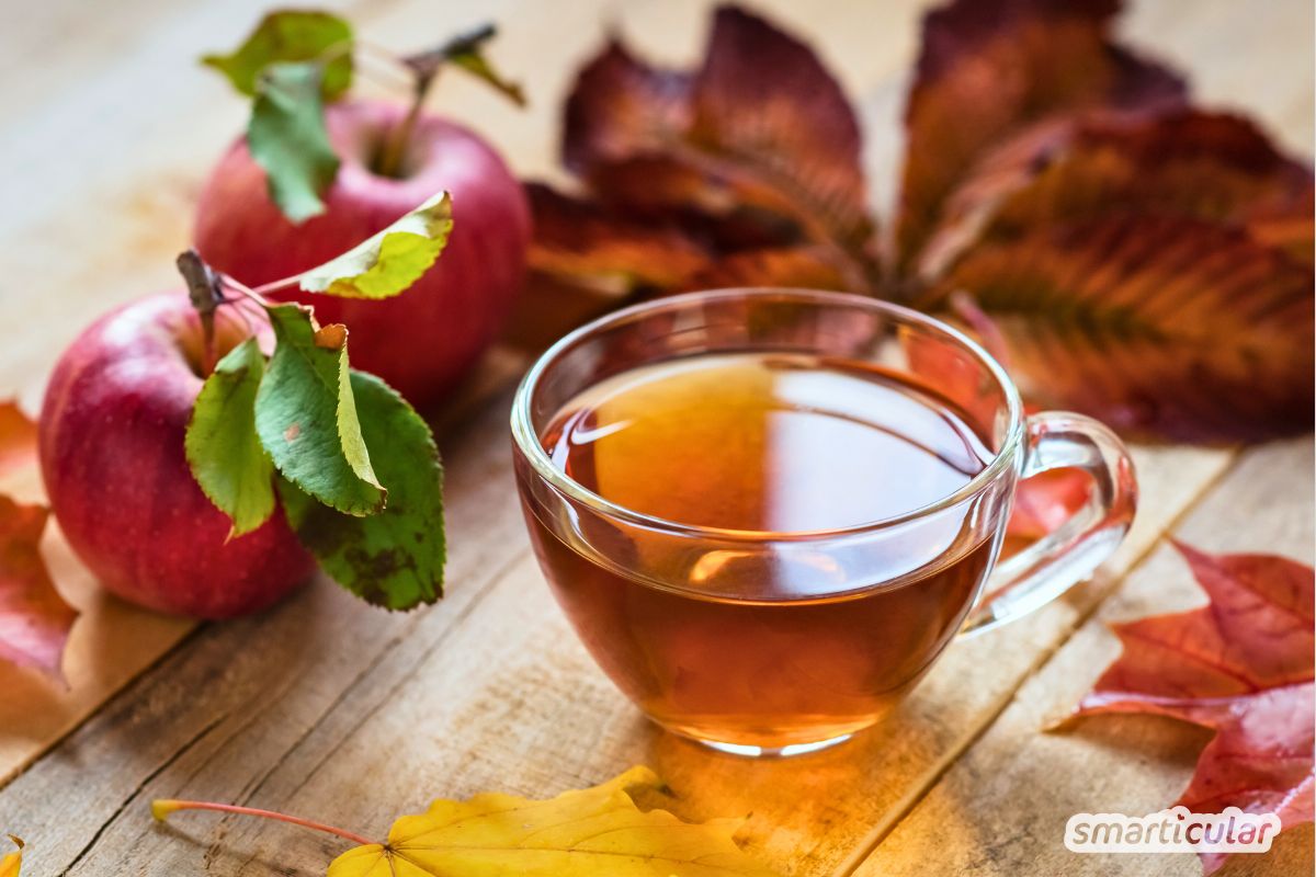 Apfeltee aus frischem Apfel