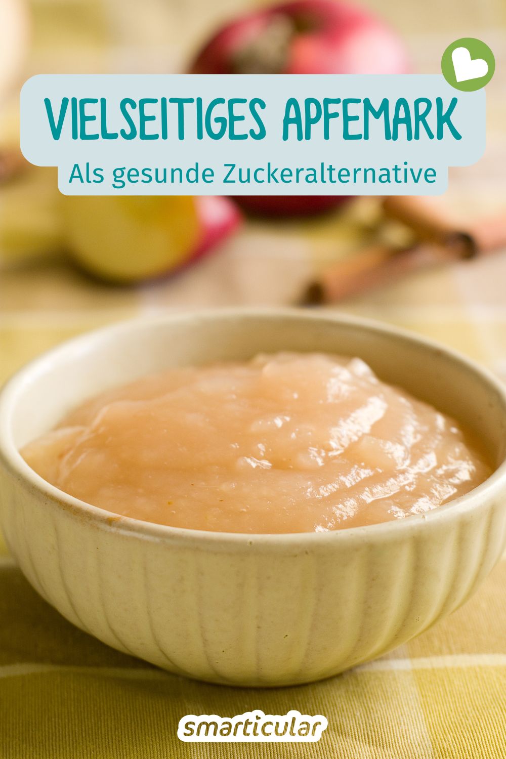 Für selbstgemachtes Apfelmark brauchst du nur zwei Zutaten. Es eignet sich perfekt als Zuckeralternative für Backwaren, Desserts und Co.